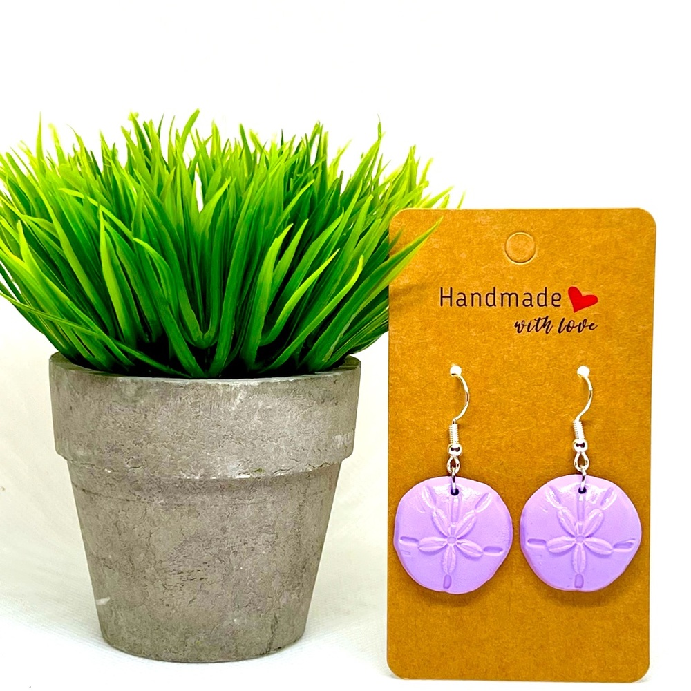 Purple sand dollar earring. Polymer clay.